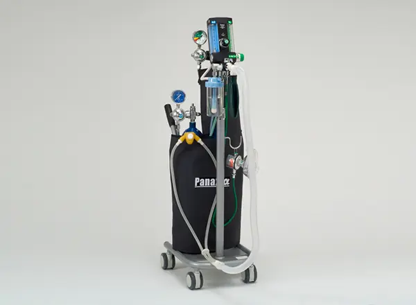 笑気吸入鎮静器